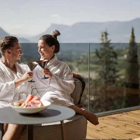 Private Collis - Feel Good Johannis * Dorf Tirol
